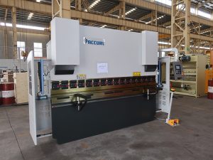 Máy uốn thủy lực CNC 3 trục báo chí phanh để malaysia