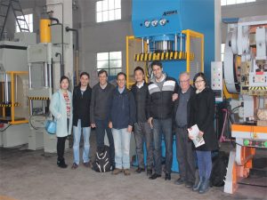 Phái đoàn Peru đến thăm nhà máy của chúng tôi và mua máy móc