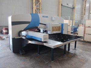 cnc punch báo chí