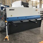 máy cắt tấm thủy lực