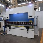 3 trục cnc báo chí phanh delem da52s 4 trục cnc báo chí phanh 125 tấn