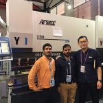 phanh báo chí thẳng đứng